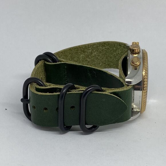 Michael Kors MK5735 Women's Green Leather Analog Dial Quartz Wrist Watch RQ227 - Picture 12 of 12